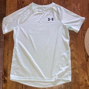 under armor light blue t- size-YM (never worn) $6